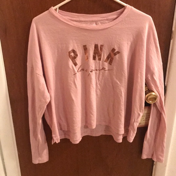 PINK Victoria's Secret Tops - ⭐️Donating soon!! pink crop top